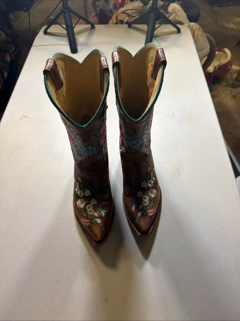 Embroidered Brown Women's Western Boots with Turquoise Accents